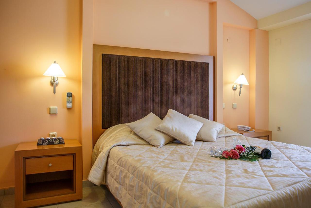 Hotel Serenity Tolo Ngoại thất bức ảnh