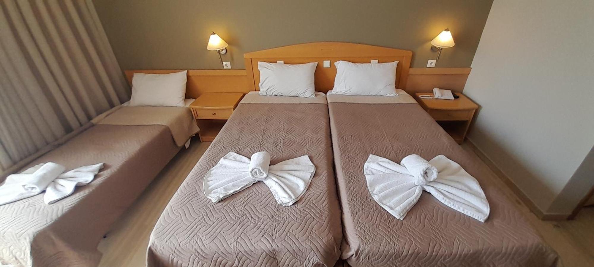 Hotel Serenity Tolo Ngoại thất bức ảnh